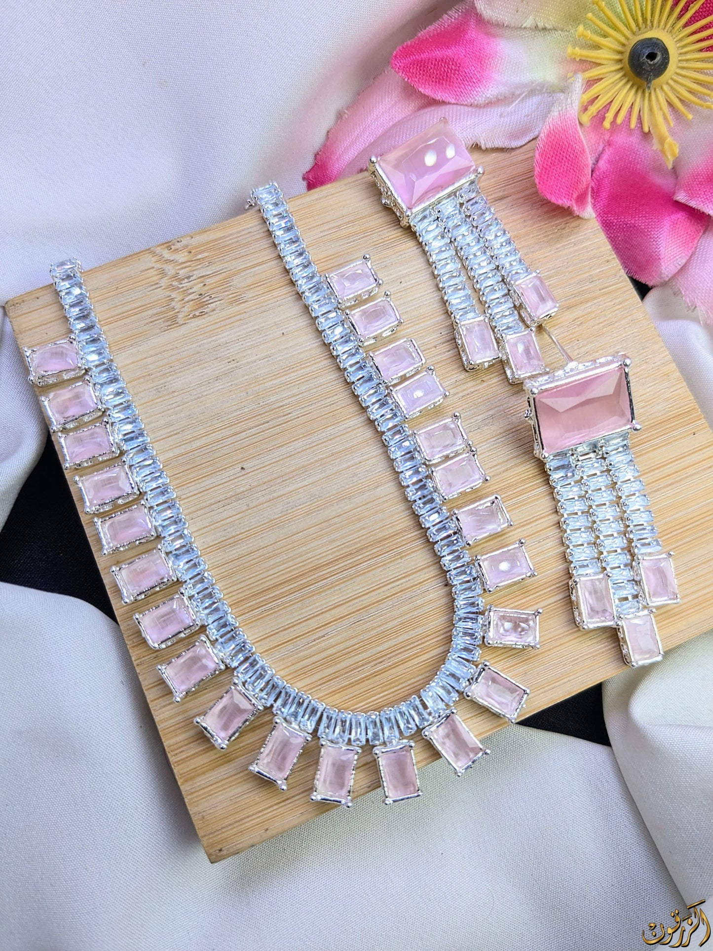 Pink Zircon Necklace Set – Silver Finish