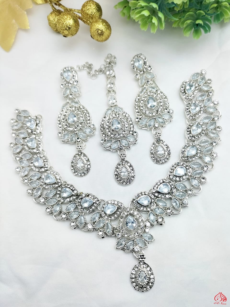 Silver Gemstone Necklace Set