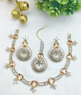 Zarcon necklace set with earrings and tika