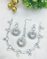 Zarcon necklace set with earrings and tika