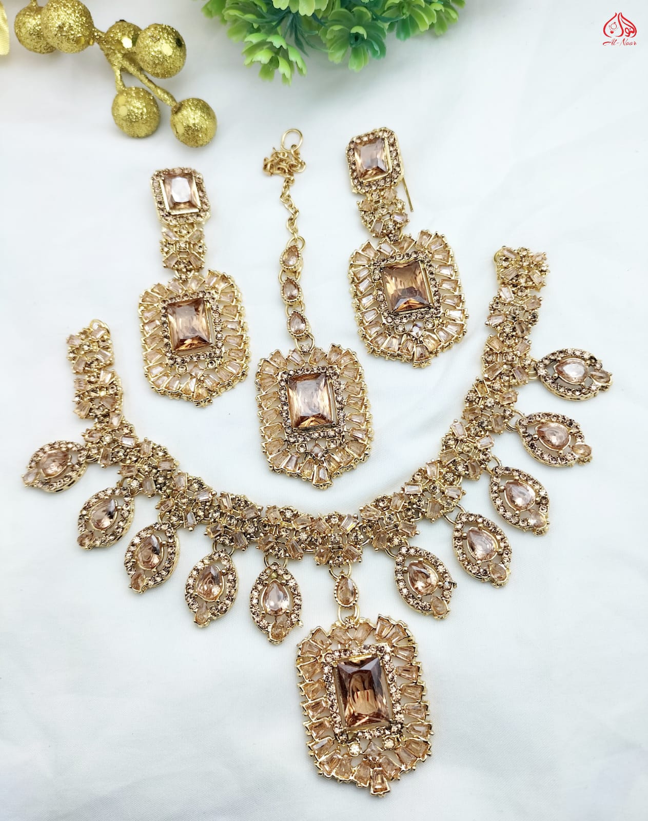 Dazzling Champagne Zarcon Set
